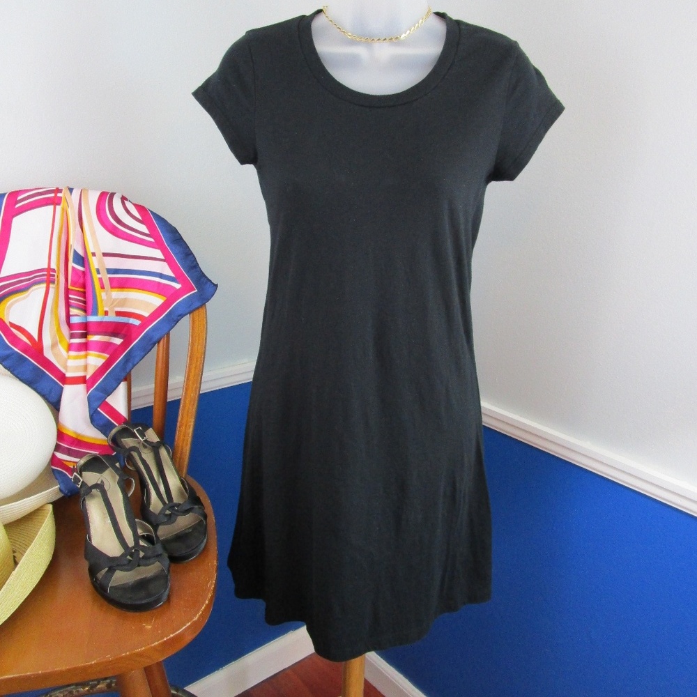 👗Host Pick👗 Basic Black T-Shirt Dress